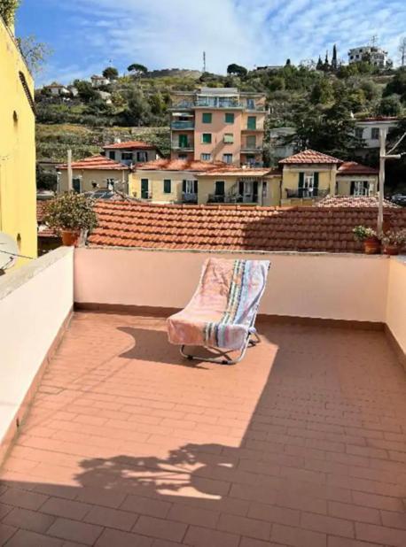 Cheerful Room, Sharing Kitchen In A Cosy Family Art House, Ideal For One Person Or Couple San Remo Extérieur photo
